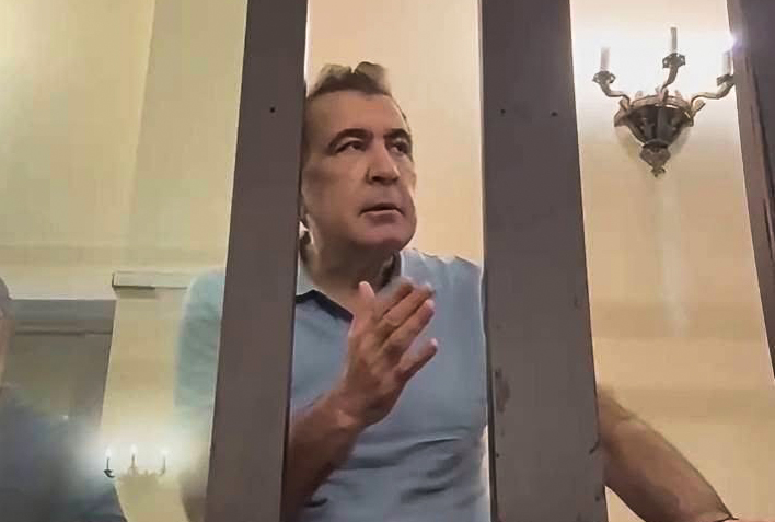 სააკაშვილი: გავახსენებ გვარამიას, რომ ყარაბაღი არასდროს ყოფილა სომხეთის შემადგენლობაში და აფხაზეთი ჩვენი ძირძველი მიწაა. საქართველო ვერასდროს გახდება სრულფასოვანი, მართლა წარმატებული ქვეყანა აფხაზეთის გარეშე და ამიტომ ახლა კაპიტულანტური განწყობები არის სრულიად დამღუპველი ჩვენი ეროვნული ორგანიზმისთვის