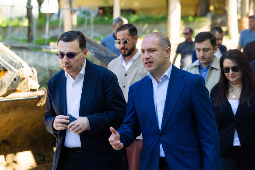 გივი მიქანაძემ თბილისის საჯარო სკოლებში მიმდინარე სარემონტო სამუშაოები დაათვალიერა