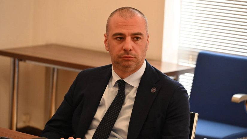 ლევან მაჭავარიანი: „ნაცებმა“ პირდაპირ აღიარეს, რომ ნიკა გვარამიამ „რუსთავი 2“ ნამდვილად გაძარცვა, ამ შემთხვევაში, ისინი აღიარებენ იმას, რომ მათი მთავარი მოტივატორი ფულია და ძალიან ადვილად იყიდებიან ფულზე