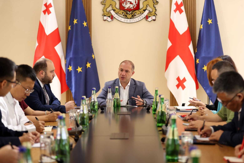 გივი მიქანაძე ლანჯოუს უნივერსიტეტისა და კონფუცის ინსტიტუტის დელეგაციას შეხვდა