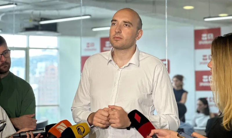ირაკლი ფავლენიშვილი – არაერთხელ მითქვამს, რომ ვერ ვიქნები მორალური მსაჯული იმ გმირი მოქალაქეებისა, რომლებიც ციხეში უსამართლოდ იყვნენ, მათი გათავისუფლება მიხარია