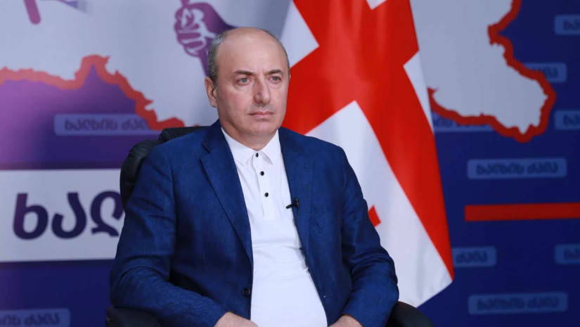 გურამ მაჭარაშვილი: არაერთგზის ვნახეთ, რომ ბევრი ახალგაზრდა და არა მხოლოდ ახალგაზრდა, რადიკალურ აქციაზე ე.წ ლიდერებმა შეცდომაში შეიყვანეს, დანაშაული და ანტისახელმწიფოებრივი ქმედებები ჩაადენინეს და მერე მიატოვეს. ახლა ის, რომ ახალგაზრდები მომავალზე ფიქრობენ, ამაზეც აბულინგებენ