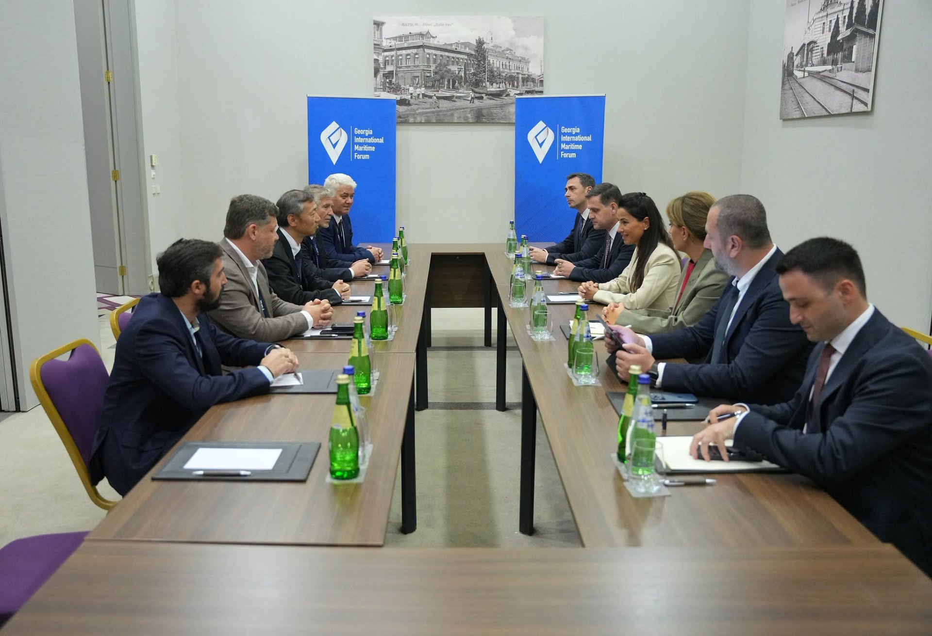 ეკონომიკისა და მდგრადი განვითარების მინისტრი, ჩინეთის საზღვაო-სატრანსპორტო კომპანია COSCO SHIPPING Lines-ის რეგიონულ მენეჯერს შეხვდა