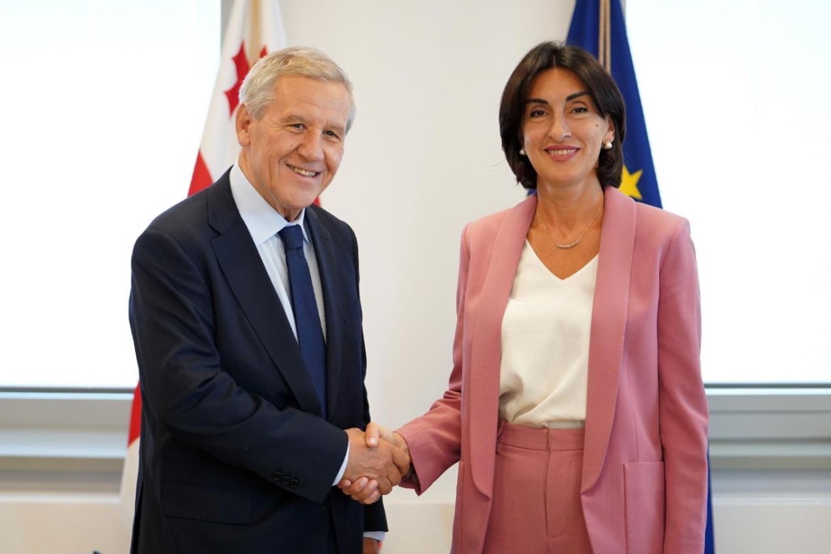 მაკა ბოჭორიშვილი დელფოსის ეკონომიკური ფორუმის დამფუძნებელსა და პრეზიდენტს შეხვდა