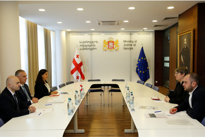 იუსტიციის მინისტრი პაატა სალია საქართველოში ICRC-ის დელეგაციის ახალ ხელმძღვანელს ჯოანა ბარტონს შეხვდა