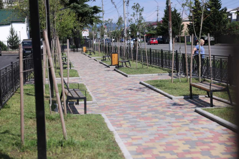 ქუთაისის მერმა დავით ერემეიშვილმა ახალი რეკრეაციული სივრცეები დაათვალიერა