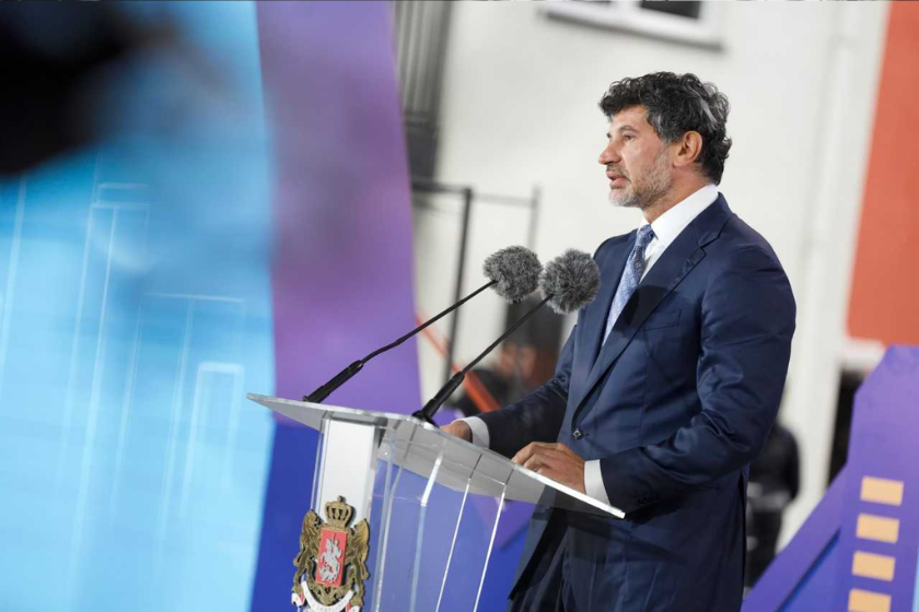 კახა კალაძე: 1 600 ოჯახისთვის ცხოვრება ახალ მისამართზე იწყება - მოხარული ვარ, რომ თბილისს კიდევ ერთი მოწესრიგებული, თანამედროვე და კეთილმოწყობილი უბანი შეემატა