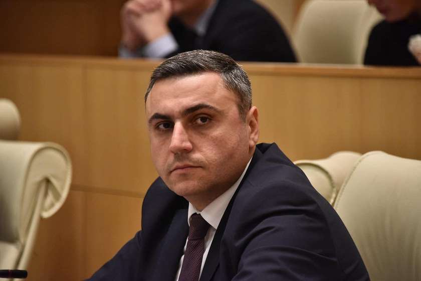 დავით მათიკაშვილი გერმანიაში ჩატარებულ არჩევნებზე: ეს პოლიტიკა, რომელიც ნიშნავს არ მოსმენას საკუთარი მოსახლეობის, მათი ინტერესების არ გათვალისწინებას და მთლიანად სხვა ღერძზე გადასვლას, რომელიც უცხოეთიდან არაფორმალური ძალების ინტერესების დაცვას გულისხმობს, სწორედ ეს ყველაფერი ერთობლიობაში არის მიზეზი იმისა, რაც დაემართა მოქმედ კანცლერს გერმანიაში