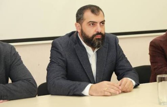 გოგი აბუაშვილმა მცხეთის მუნიციპალიტეტის მერის თანამდებობა დატოვა