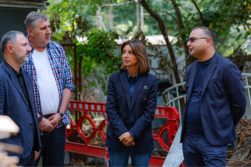 რუსთავში ავარიული შენობების რეაბილიტაციის პროექტის ფარგლებში, თბილისის ქუჩის N8 საცხოვრებელი კორპუსის გამაგრება-რესტავრაცია მიმდინარეობს