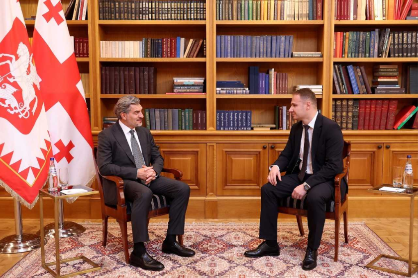 საქართველოს პრეზიდენტმა, მიხეილ ყაველაშვილმა საკონსტიტუციო სასამართლოს მოსამართლედ გოგა კიკილაშვილი დანიშნა