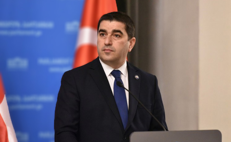 შალვა პაპუაშვილი „კორძის“ კონცერტის გაუქმებაზე: ესეც ხომ აჩვენებს, სად დგას დღეს ევროკავშირის წარმომადგენლობა თავისი ღირებულებებით, რომელიც მილიონ ორასი ათას ადამიანს პასუხის ღირსადაც არ თვლის და „კორძის“ პოსტს ეგრევე გამოეხმაურა