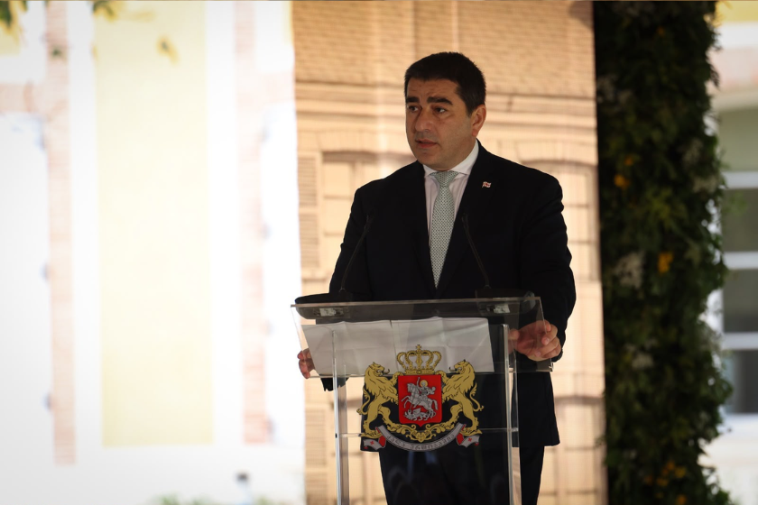 შალვა პაპუაშვილი: ლევილი იყო პატარა სივრცე საფრანგეთში, სადაც დიდი ხნის განმავლობაში დამოუკიდებელი საქართველოს მეხსიერება ინახებოდა. დღეს ეს მამული ისევ საქართველოს ეკუთვნის, რომელსაც დამოუკიდებელი და თავისუფალი საქართველო მას ახალ მისიას და სიცოცხლეს სძენს