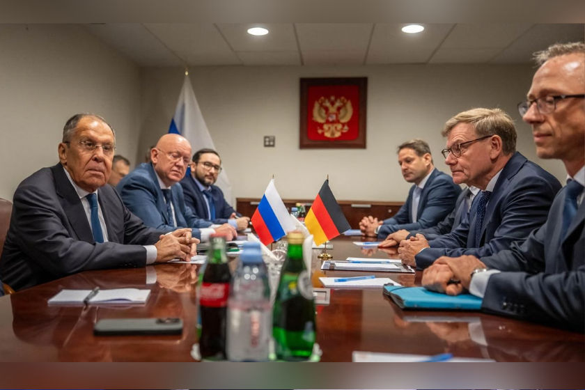 მედია: გერმანიის საგარეო საქმეთა მინისტრი 2022 წლის შემდეგ ლავროვს პირველად შეხვდა