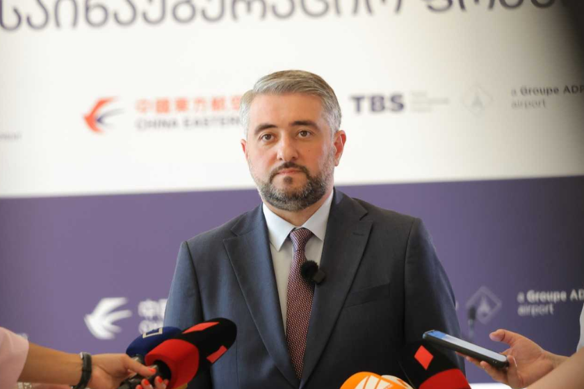 ლევან მოსეშვილი: ჩვენ აქტიურად ვმუშაობთ, რომ ქუთაისის საერთაშორისო აეროპორტში გაზრდილ მოთხოვნილებას მზად დავხვდეთ