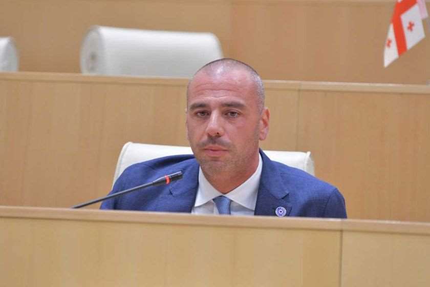 ლევან მაჭავარიანი: ჩვენი მოქალაქეების უდიდესი უმრავლესობა კარგად შიფრავს ამ აგენტურის გადალაგების სქემებს და ამაზე ყველაზე კარგად მეტყველებს ის, რომ გახარიას გაუმესამედდა ამომრჩევლის რაოდენობა 2025 წელს, ხოლო ლელოს გაუნახევრდა