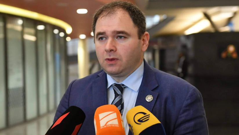 ნიკოლოზ სამხარაძე – გაფართოების კომისია თუ საქართველოსთან კონტაქტს განაახლებს, ნახავს, რომ ქვეყანა არათუ უკრაინასთან და მოლდოვასთან ერთად დგას, არამედ ბევრი მიმართულებით უსწრებს კიდეც