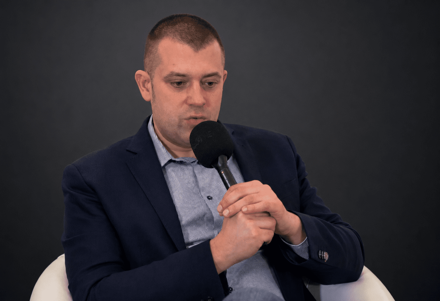 მარჩინ როსოლოვსკი: არა საქართველოში, არამედ პოლონეთში, პოლიტიკურად კონტროლირებადი პროკურატურა ადანაშაულებს პროკურორს, რომელმაც გაბედა კორუფციის ბრალდების წაყენება პრემიერ-მინისტრ ტუსკის კოლეგის წინააღმდეგ