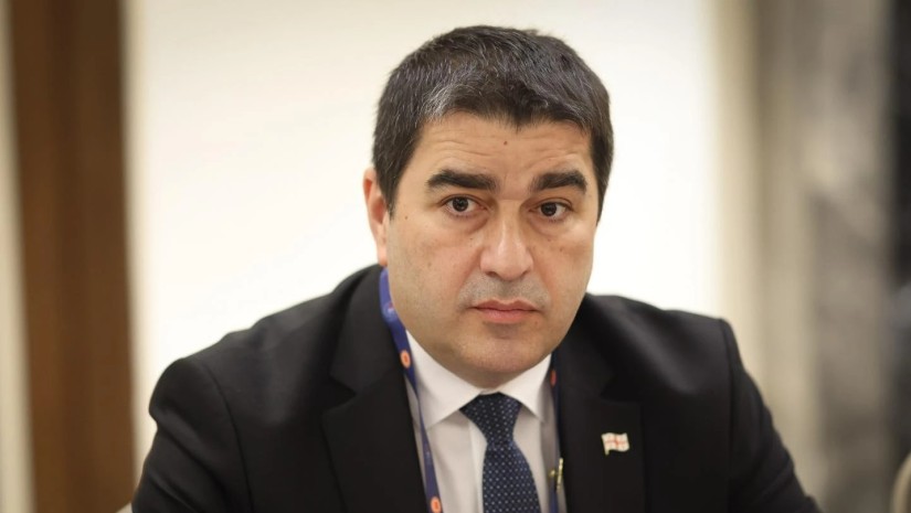 შალვა პაპუაშვილი ევრობიუროკრატების ორმაგ სტანდარტზე: შეძლებიათ თურმე ძალადობის დაგმობა. დათესეს ქარი საქართველოში, მიიღეს ქარიშხალი ევროკავშირის სხვადასხვა ქალაქში