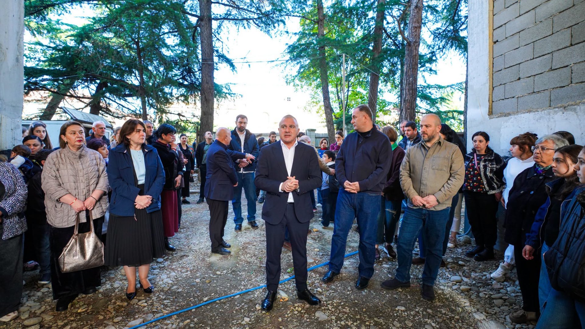 რევაზ სოხაძე გორის №11 საჯარო სკოლის მშობლებსა და პედაგოგებს შეხვდა