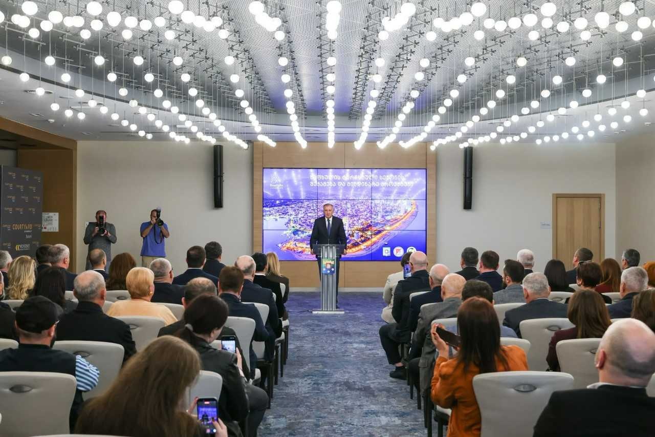 აჭარის მთავრობის თავმჯდომარე რეგიონის ტურიზმის სექტორის წარმომადგენლებს შეხვდა